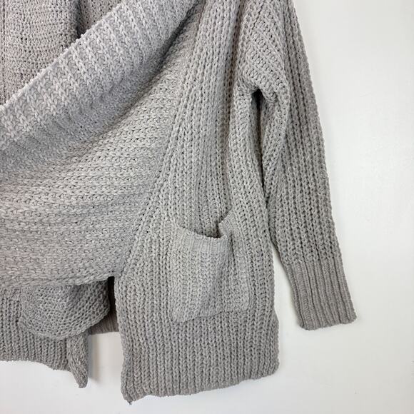 NWOT VICI Thick Chenille Open Cardigan Sweater Gray Soft - Size S - Picture 4 of 8